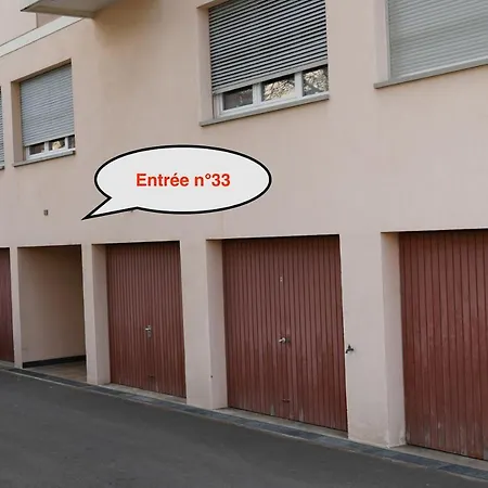 Nocleg ze śniadaniem L'echappee -b&b- Sion